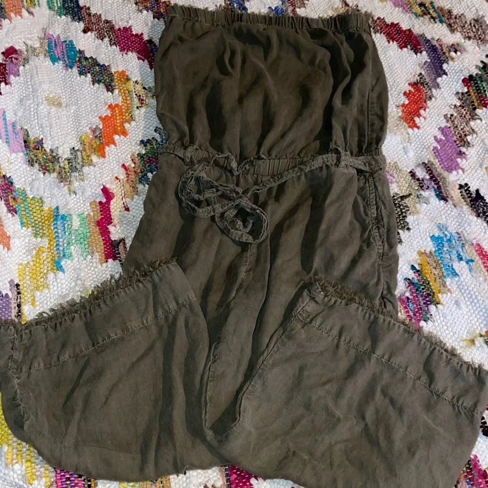 Cloth & Stone Olive green strapless jumpsuit - Picture 2 of 5